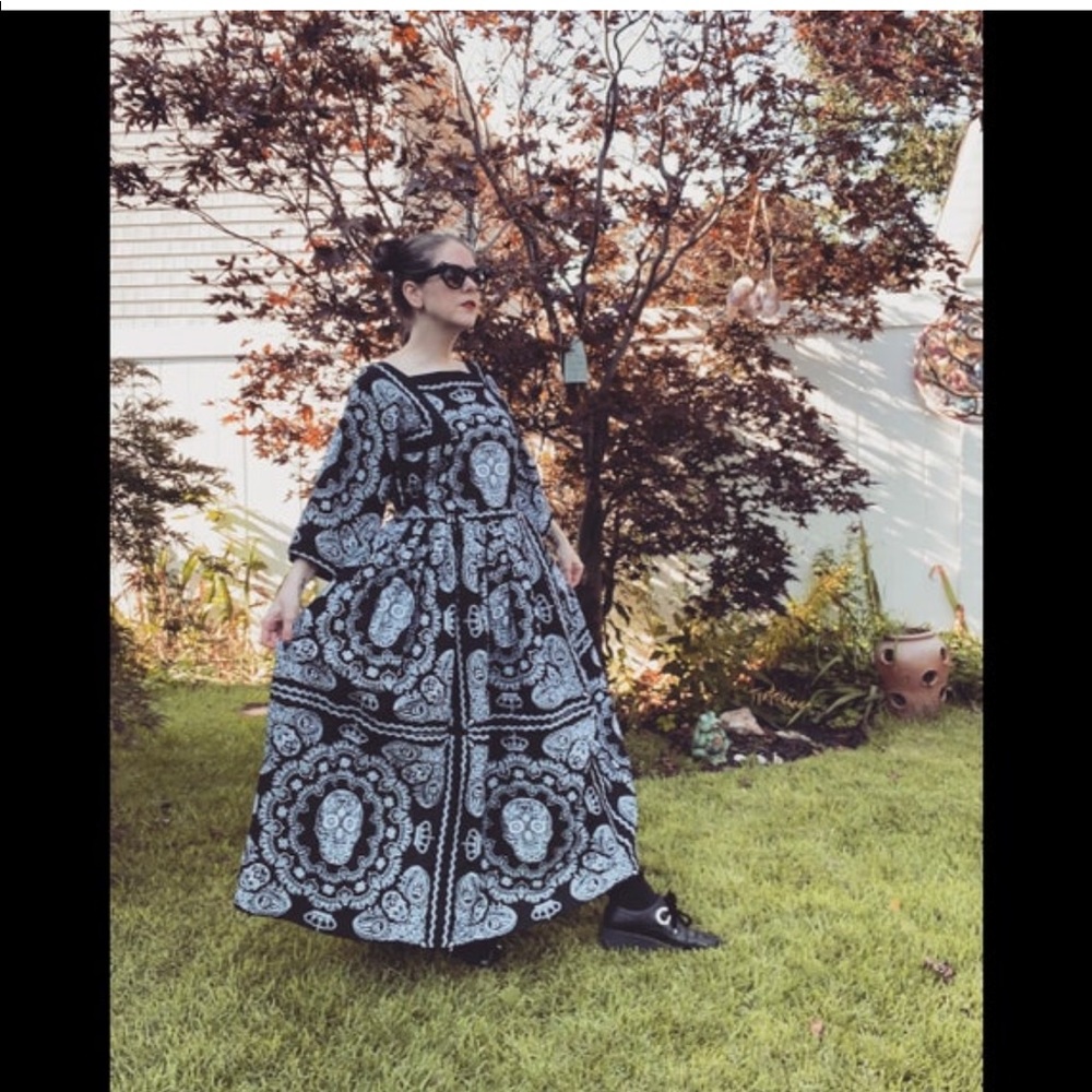 💀LAST ONE 💀 Handmade Black & White Skull Skeleton Print Bandana Maxi Dress - Picture 7 of 14